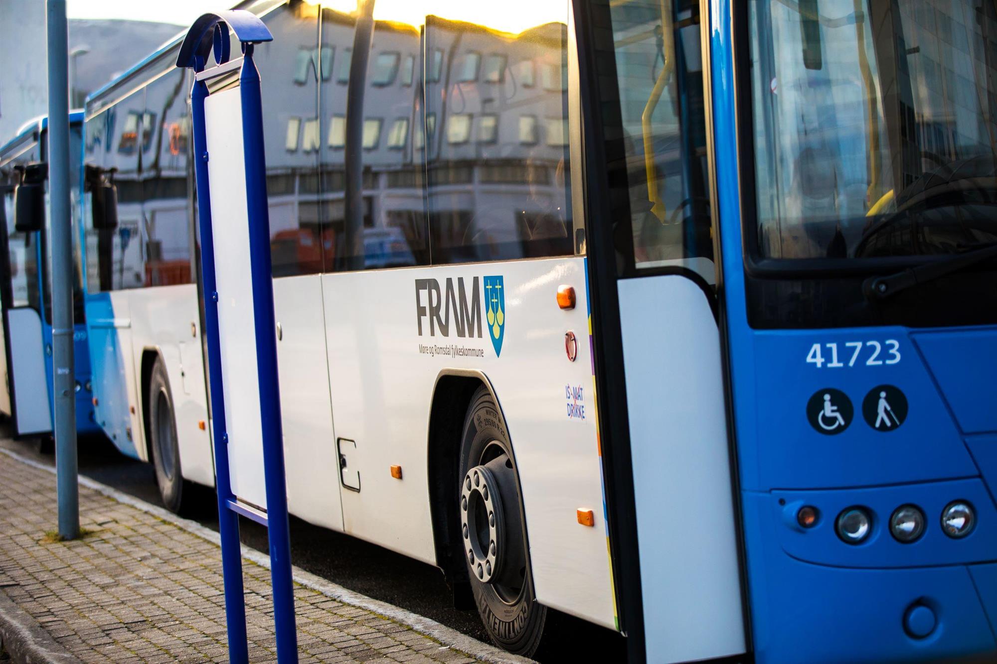 Lenkje til artikkel: Høyring - Endra buss og ferjeruter i Sande
